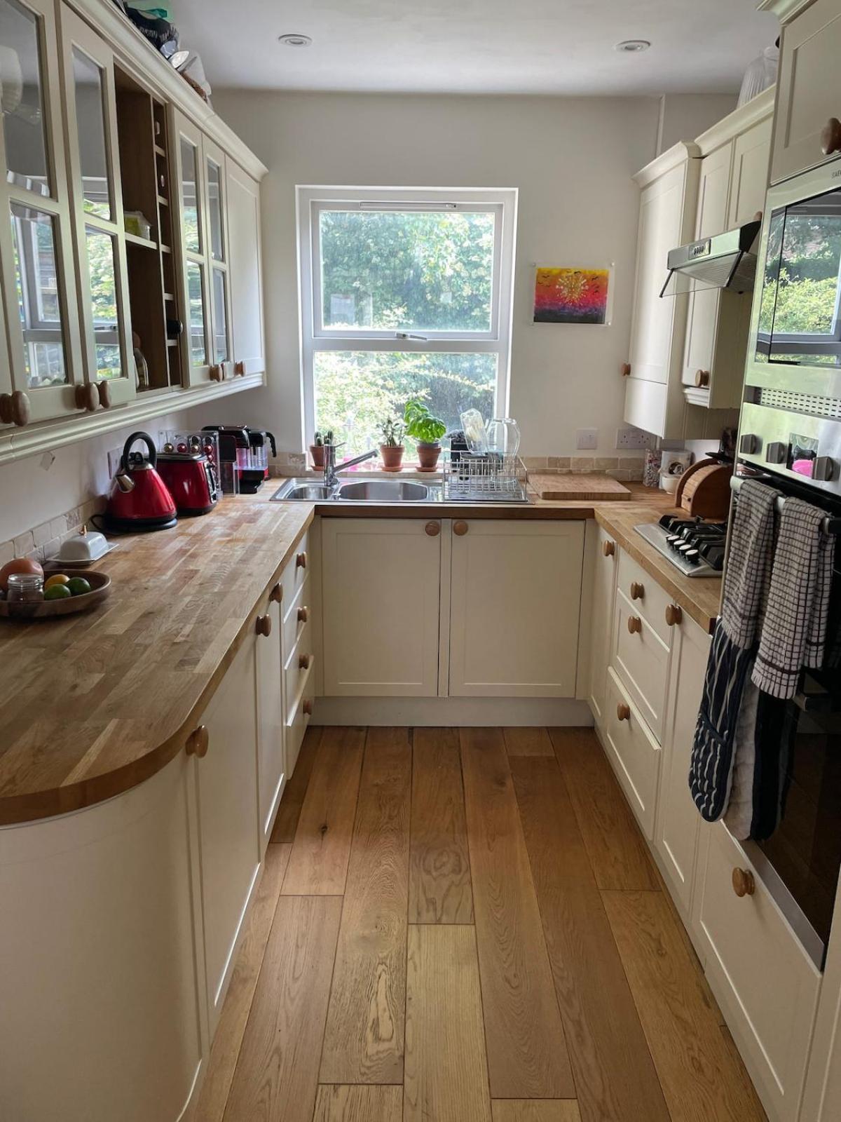 Charming Home In Shepherds Bush Лондон Экстерьер фото